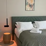 Sunhill P1-s3 Apartment